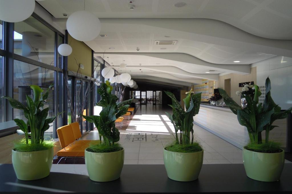 Luboń Hotel Poznanski A2 מראה חיצוני תמונה