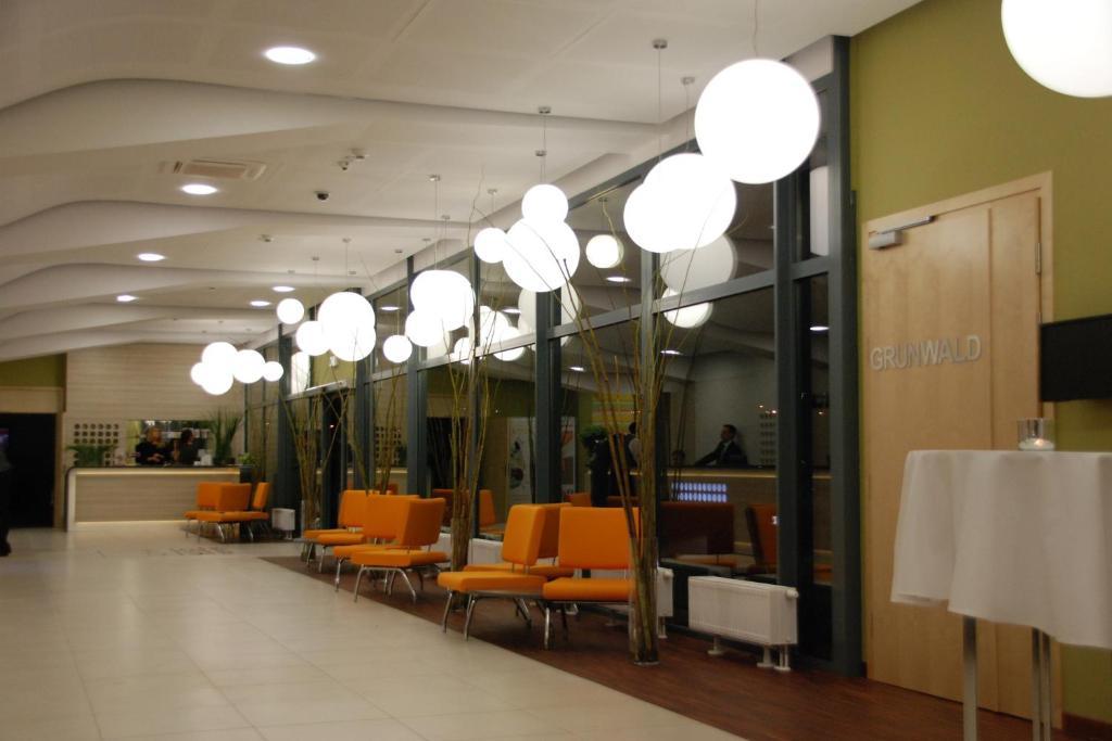Luboń Hotel Poznanski A2 מראה חיצוני תמונה