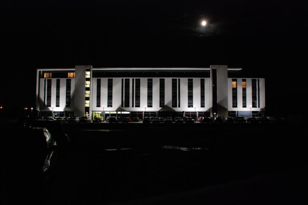 Luboń Hotel Poznanski A2 מראה חיצוני תמונה