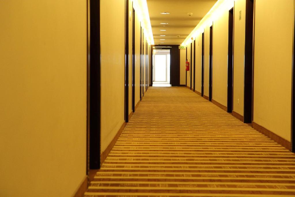 Luboń Hotel Poznanski A2 מראה חיצוני תמונה